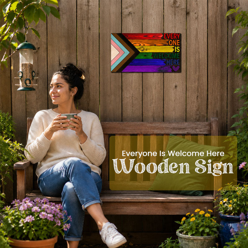 🌈❤️ Houten bord 'Iedereen is hier welkom'