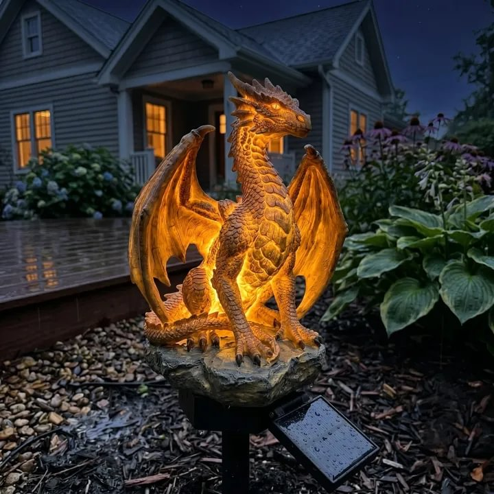 Dragon Legacy Golden Ember Edition Solar Tuinlamp