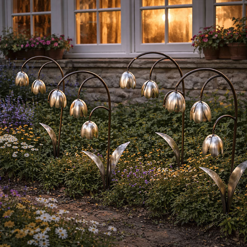 De ambachtelijk gebeeldhouwde lelietjes van de vallei 🌷 — Eeuwige elegantie voor uw buitenparadijs