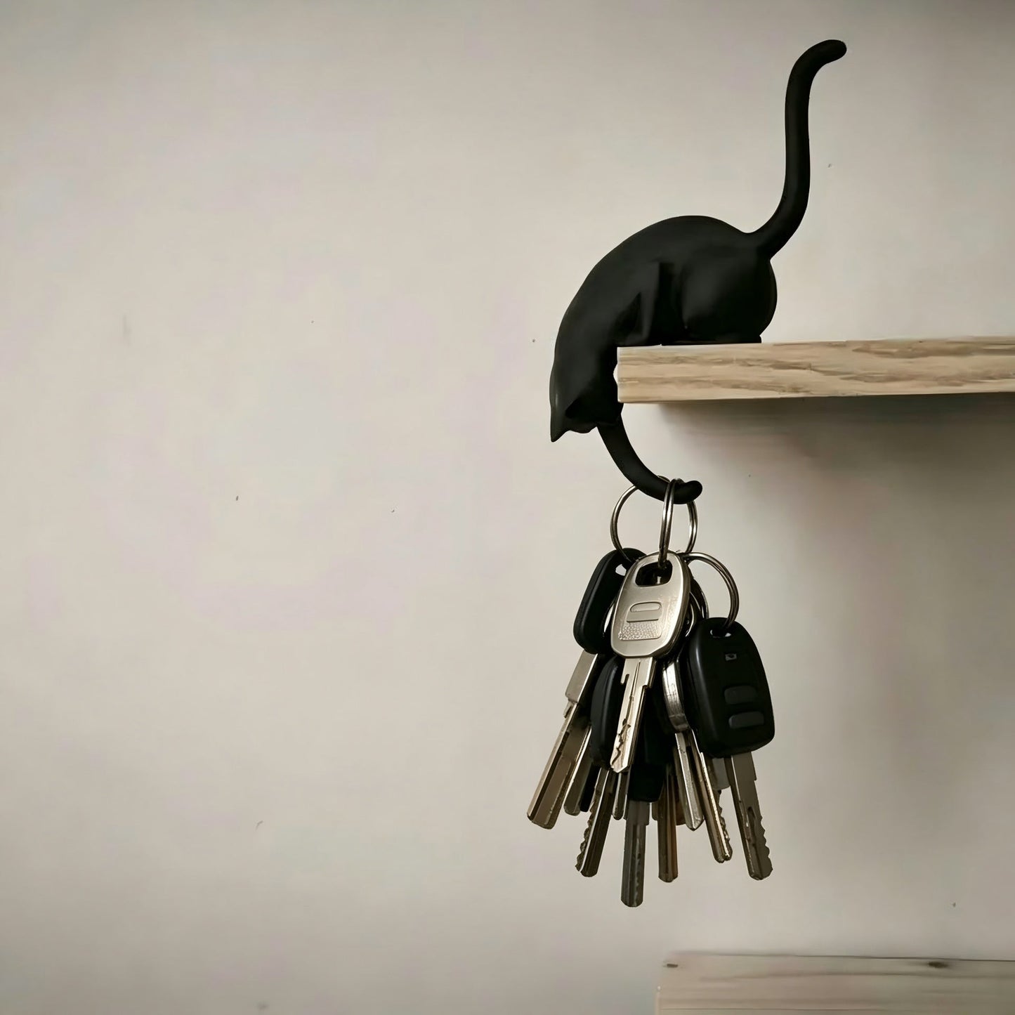 🐈‍Speelse kattenfiguur met LED-lantaarn voor op de boekenplank – Leuke decoratie voor je boekenplank en handige sleutelhaak
